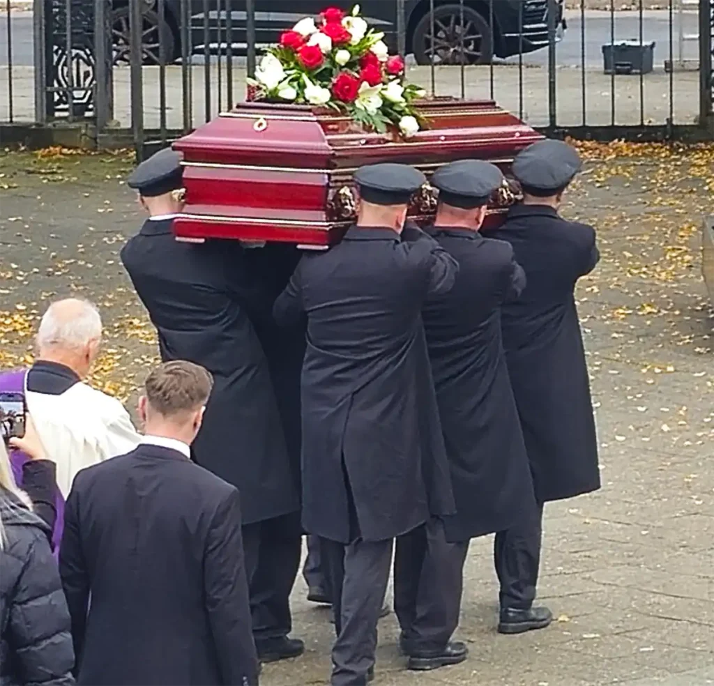 захоронение в земле